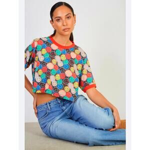 GLASSWORKS LONDON Large Tee Smiley Face Cropped Crew Neck Oversized Artsy Cotton